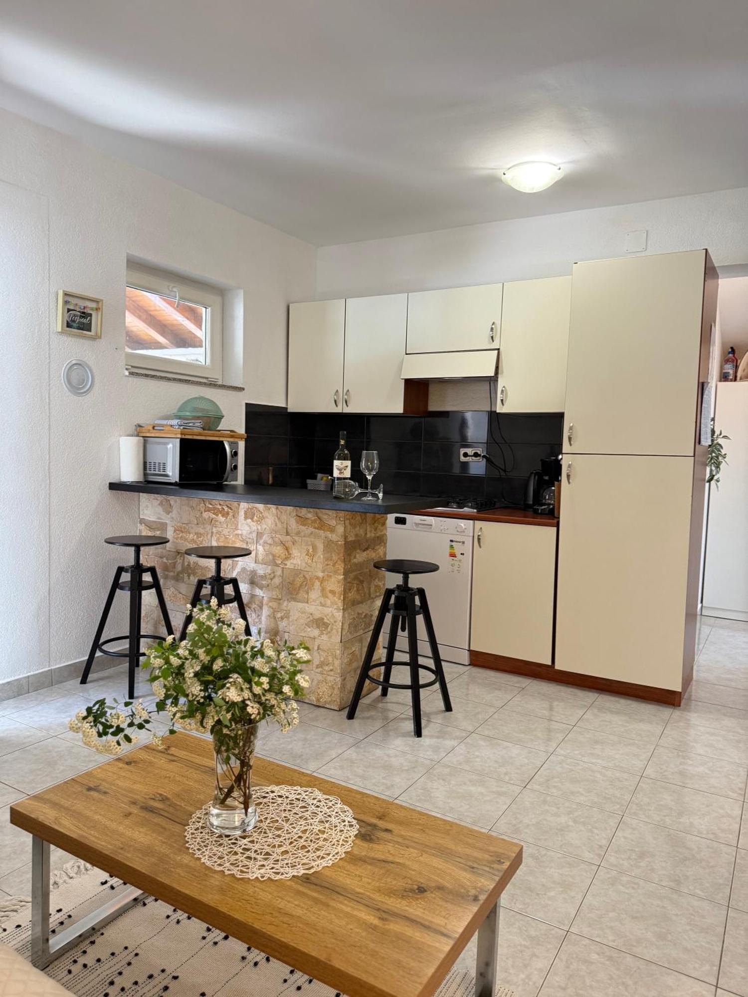 הוילה מאלינסקה Casa Mio מראה חיצוני תמונה